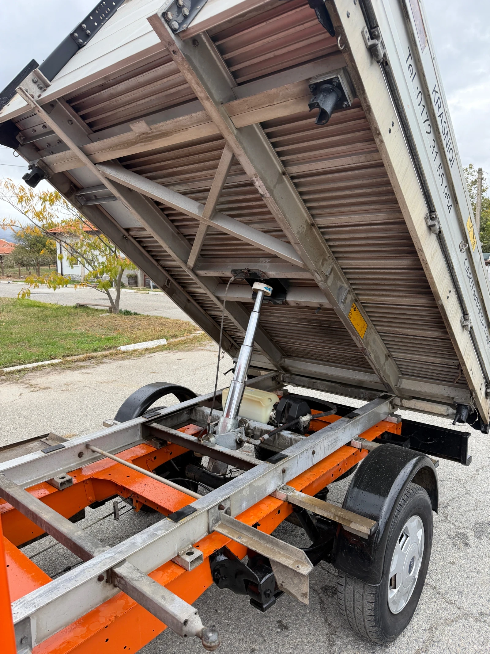 Ford Transit 2.4 , снимка 11 - Бусове и автобуси - 56727412