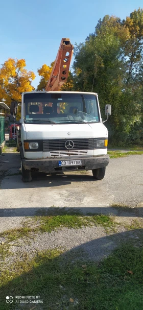     Mercedes-Benz 307 