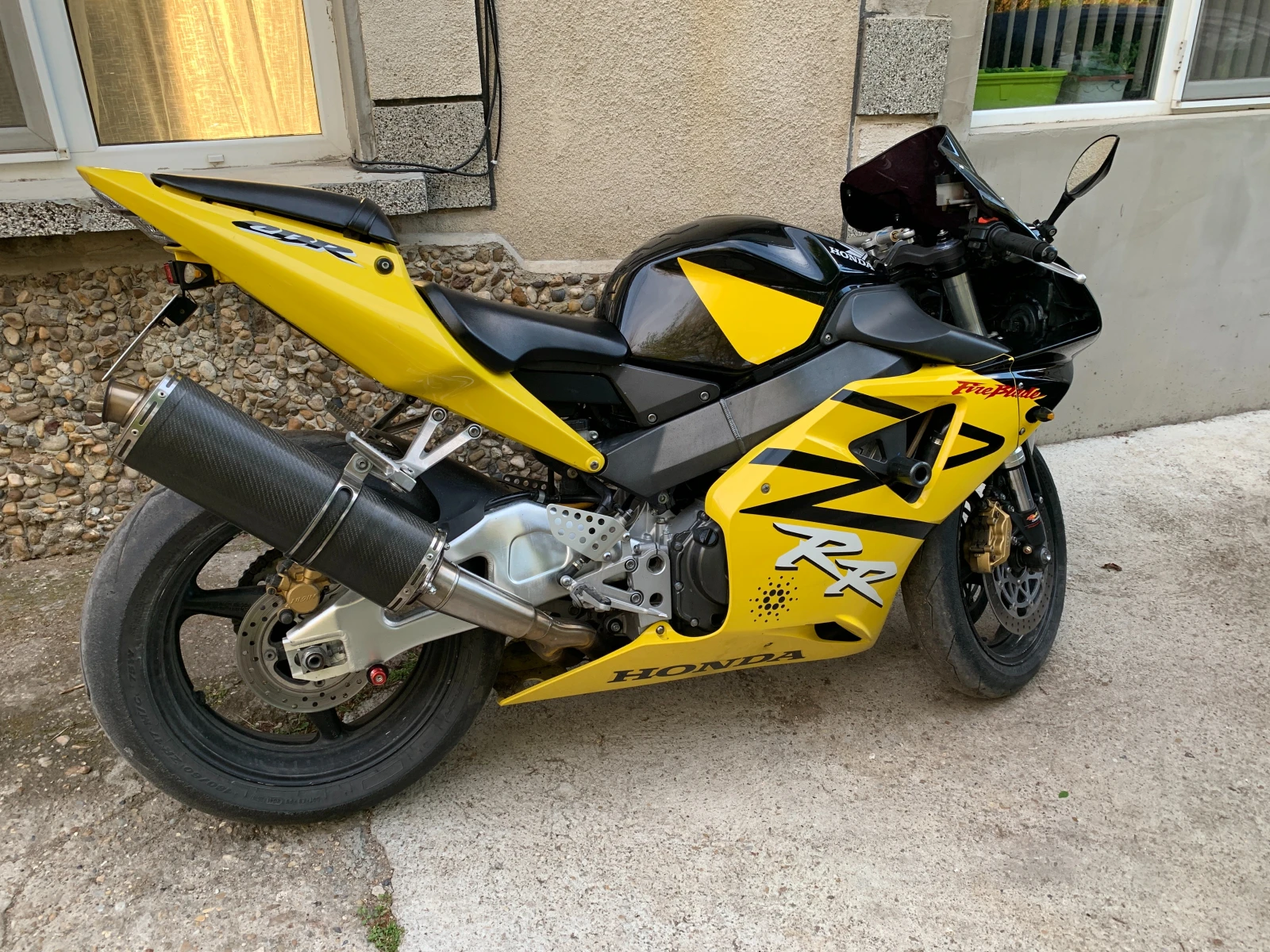 Honda Cbr 954, снимка 1