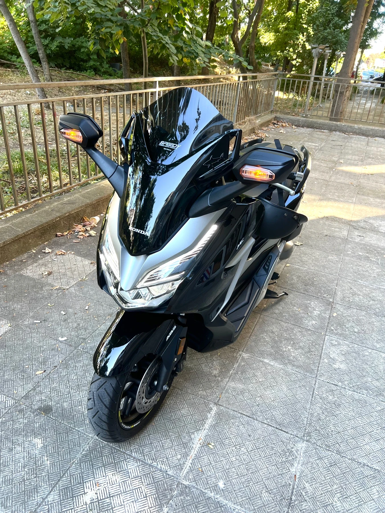 Honda Forza 300