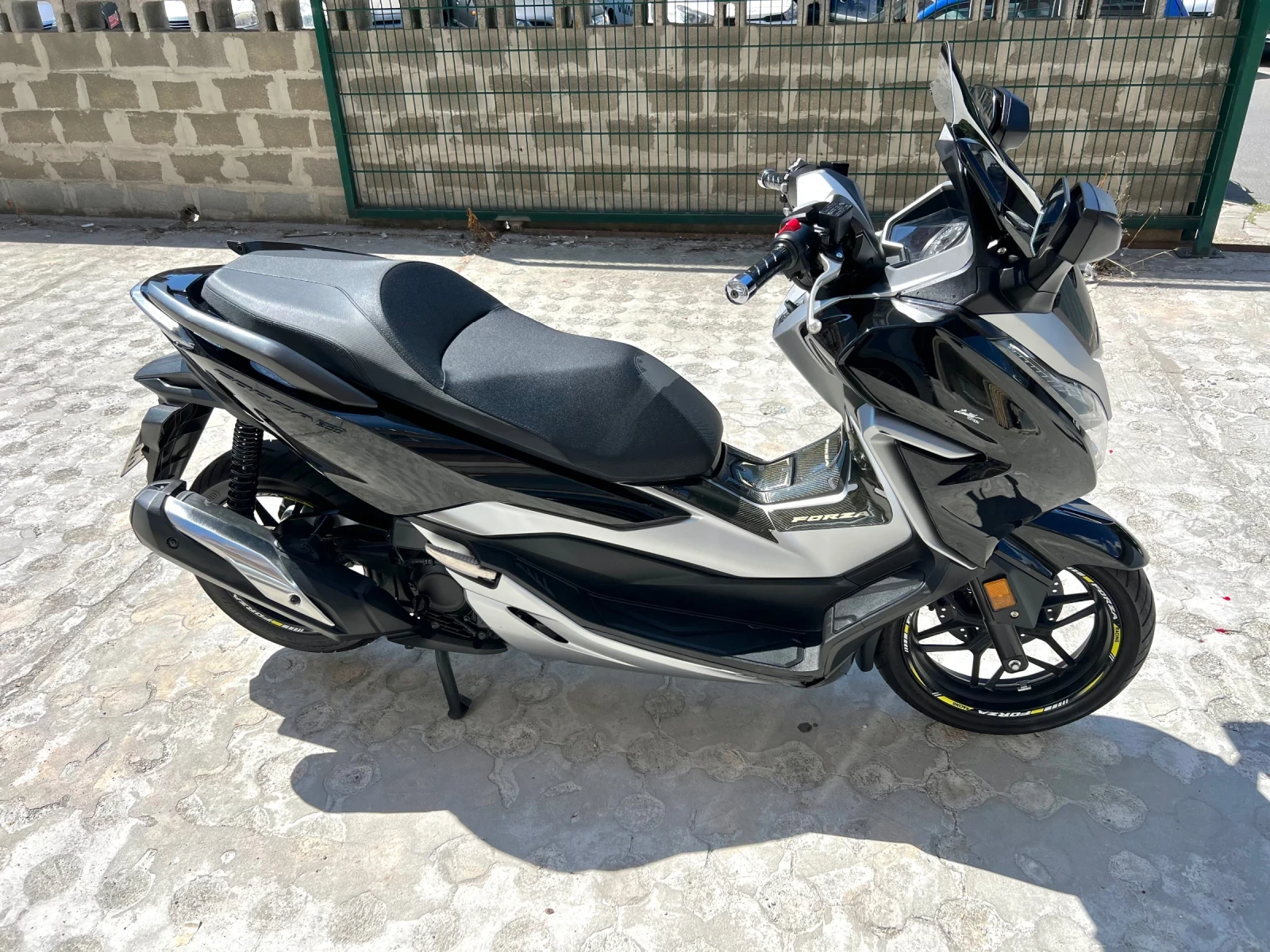 Honda Forza 300, снимка 5 - Мотоциклети и мототехника - 55678779