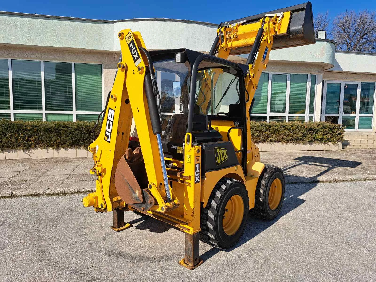  JCB 1CX +  | Mobile.bg   11
