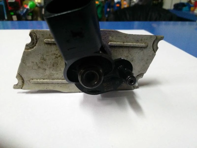 Горивна система за Audi A6, снимка 3 - Части - 8572473