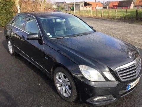 Кормилна система за Mercedes-Benz E 220, снимка 1 - Части - 21470246