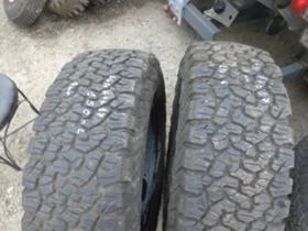 Гуми Зимни 235/70R17, снимка 11