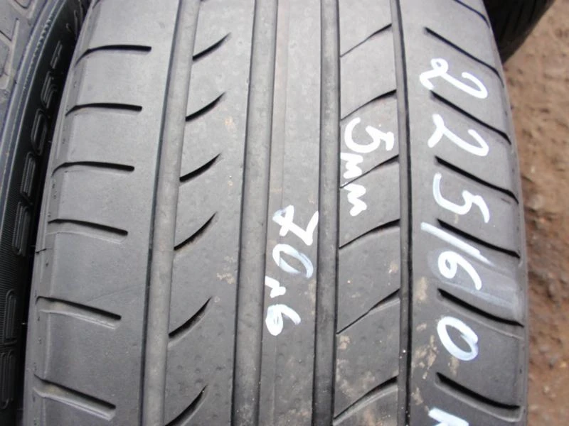 Гуми Летни 225/60R17, снимка 4 - Гуми и джанти - 7299069