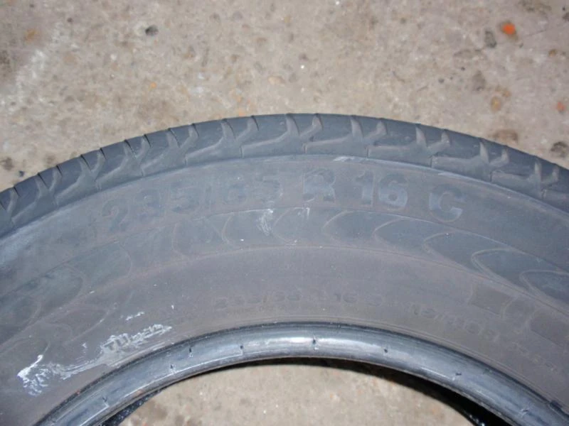 Гуми Летни 235/65R16, снимка 12 - Гуми и джанти - 8943493