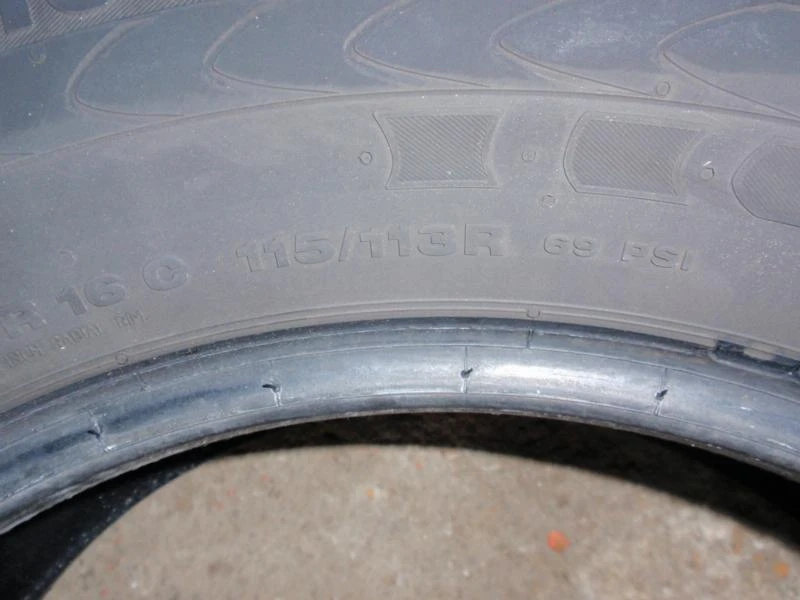 Гуми Летни 235/65R16, снимка 13 - Гуми и джанти - 8943493