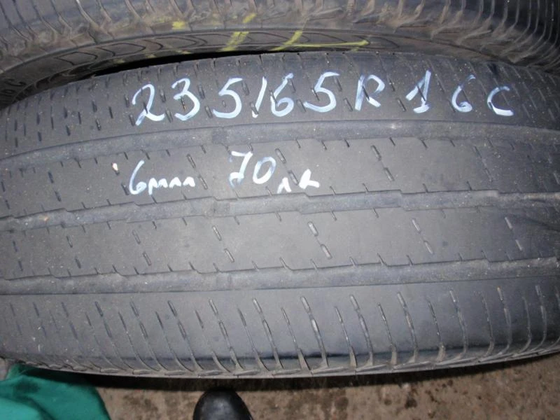 Гуми Летни 235/65R16, снимка 5 - Гуми и джанти - 8943493