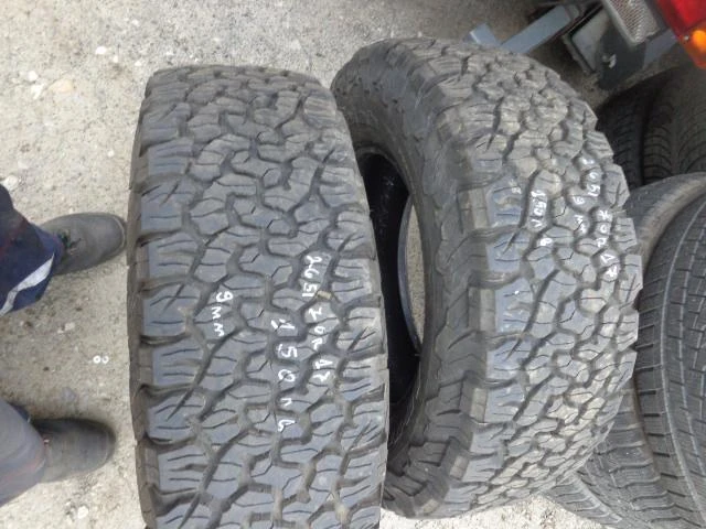 Гуми Зимни 235/70R17, снимка 12 - Гуми и джанти - 21424675