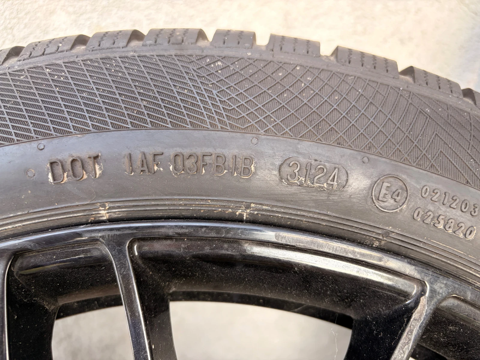 ���� � ������ 215/50R19 | Mobile.bg � ����������� 5