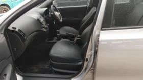 Hyundai I30 1.4 16V 3броя, снимка 12