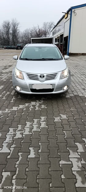 Toyota Avensis 2.0i 152кс, снимка 1
