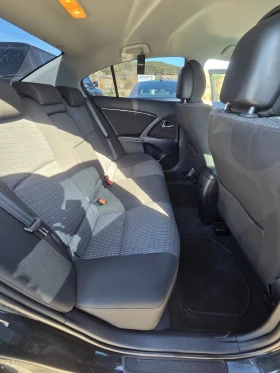 Toyota Avensis 1.8 | Auto.bg — изображение 11