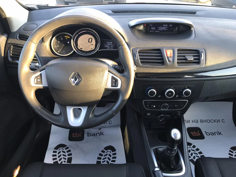 Renault Megane 1.5dci, снимка 9 - Автомобили и джипове - 44925234