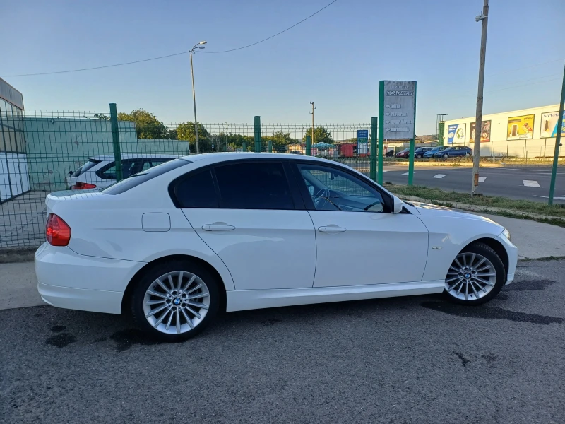 BMW 320, снимка 3 - Автомобили и джипове - 45603802