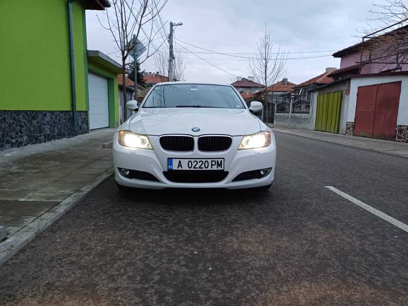 BMW 320, снимка 3 - Автомобили и джипове - 45603802