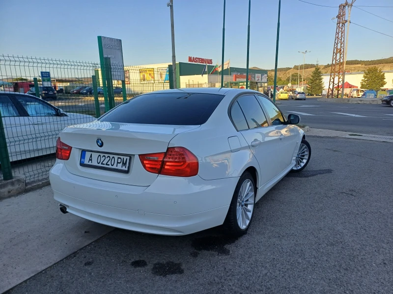 BMW 320, снимка 4 - Автомобили и джипове - 45603802