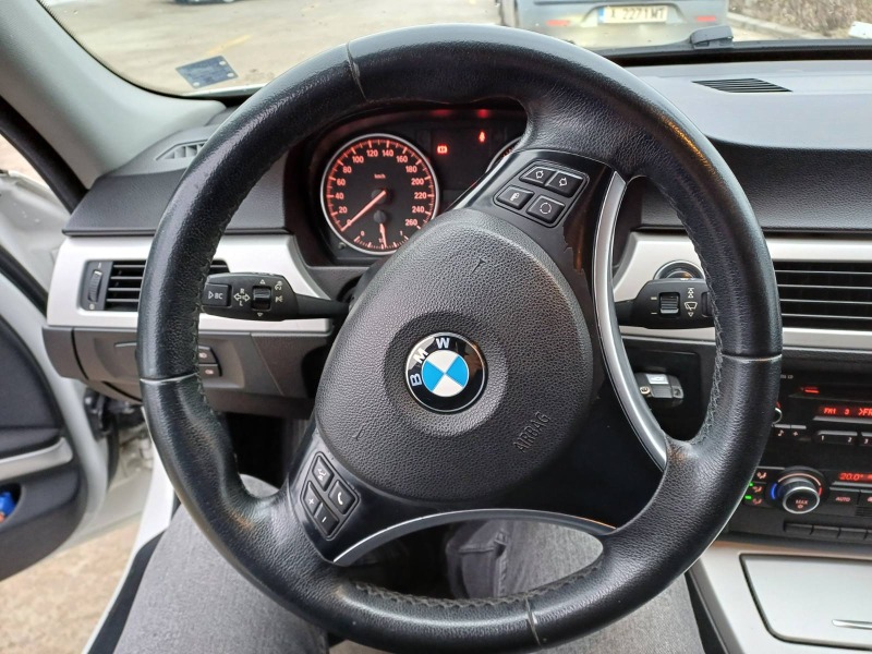 BMW 320, снимка 6 - Автомобили и джипове - 45603802