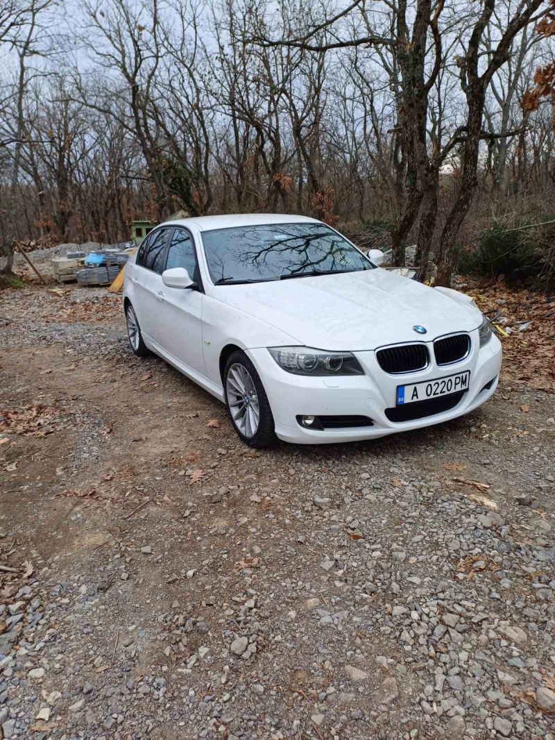 BMW 320, снимка 1 - Автомобили и джипове - 45603802
