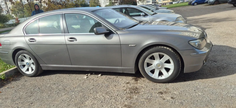 BMW 750, снимка 9 - Автомобили и джипове - 47661931