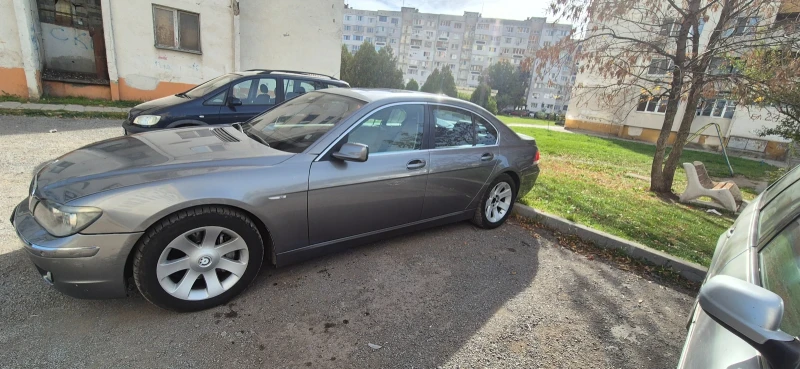 BMW 750, снимка 13 - Автомобили и джипове - 47661931