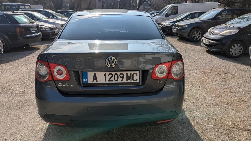 VW Jetta 1.4 TSI, снимка 6 - Автомобили и джипове - 49024939