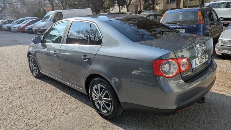 VW Jetta 1.4 TSI, снимка 5 - Автомобили и джипове - 49024939