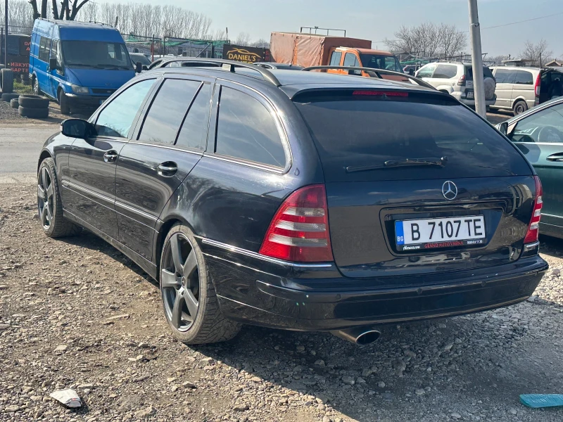 Mercedes-Benz C 320 Бензин газ , снимка 5 - Автомобили и джипове - 49109921