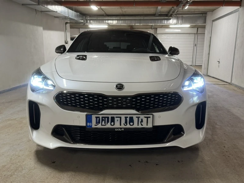 Kia Stinger GT2 4x4, снимка 1 - Автомобили и джипове - 49247003