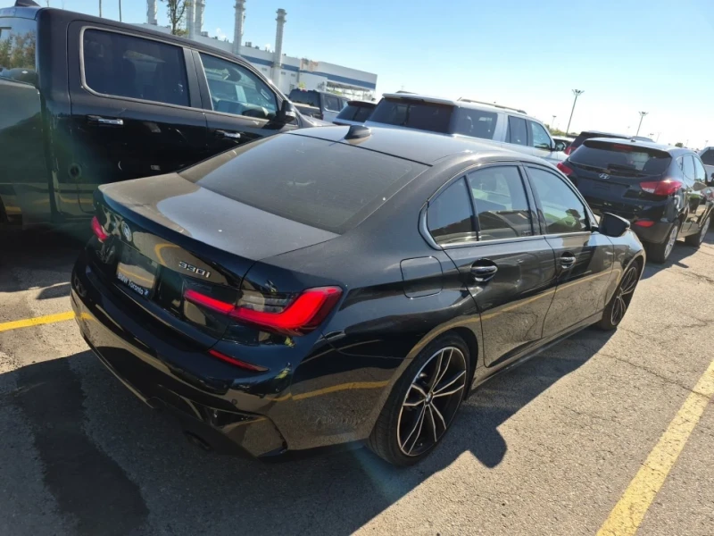 BMW 330 M-pkg* Xdrive* Подгрев* Пано* , снимка 3 - Автомобили и джипове - 52317699