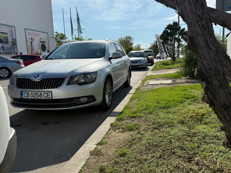 Skoda Superb 2.0tdi, снимка 2 - Автомобили и джипове - 52096950