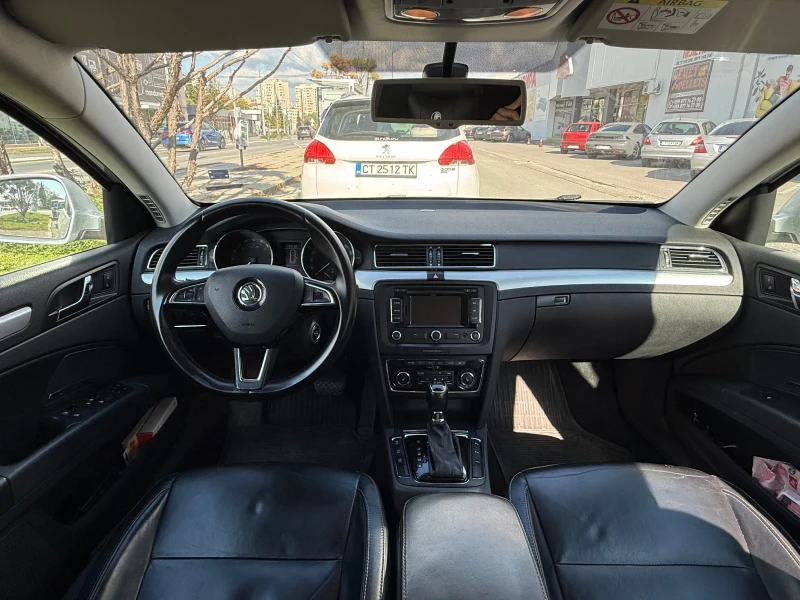 Skoda Superb 2.0tdi, снимка 8 - Автомобили и джипове - 52096950