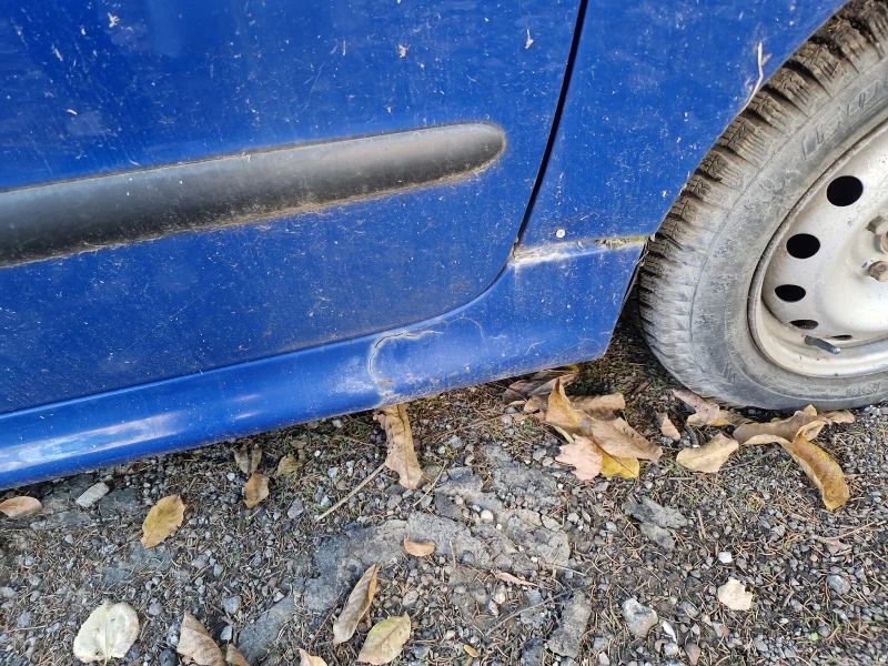 Peugeot 206 SW, снимка 7 - Автомобили и джипове - 52377068