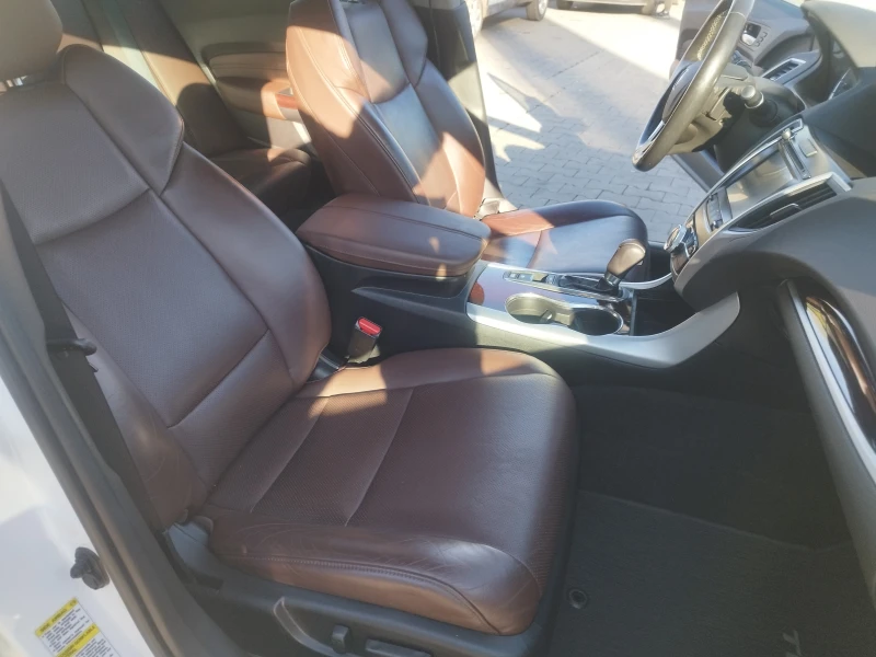 Acura TLX, снимка 8 - Автомобили и джипове - 52745703