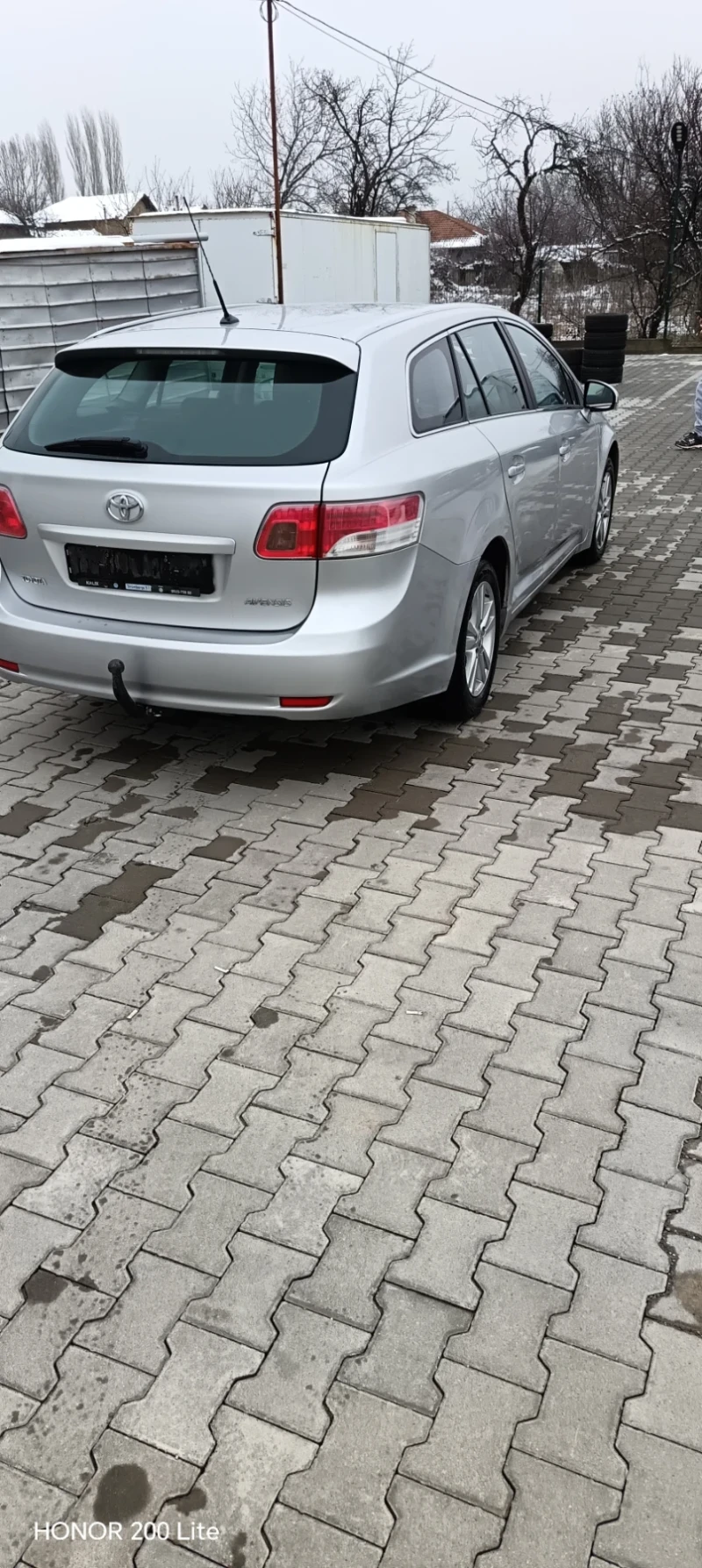 Toyota Avensis 2.0i 152кс, снимка 7 - Автомобили и джипове - 53357844