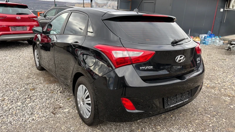 Hyundai I30 1.6crdi* 110hp, снимка 6 - Автомобили и джипове - 53359920