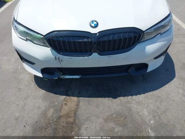BMW 330 * xDrive* КОЖА* ПОДГРЕВ* ШИБИДАХ* LED* , снимка 9 - Автомобили и джипове - 54867338
