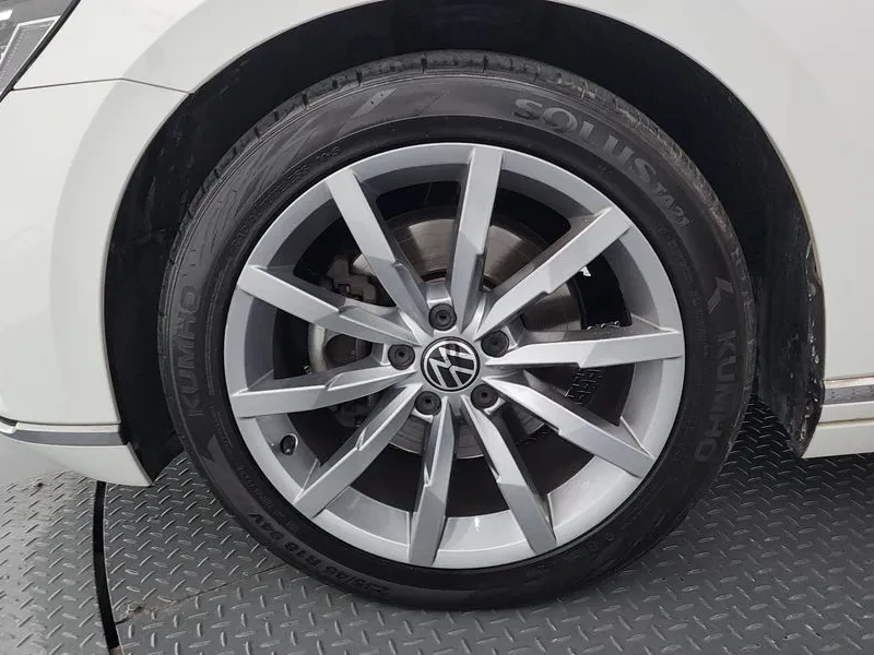 VW Passat 2.0 TDI PRESTIGE, снимка 5 - Автомобили и джипове - 55264568
