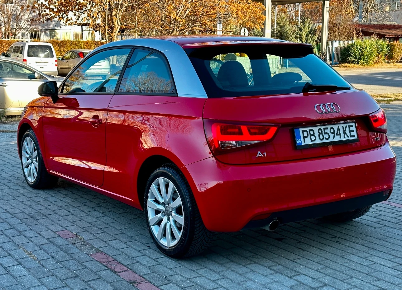 Audi A1 1.6TDI/S-line/Full Led/NAVI/HI-FI - изображение 7