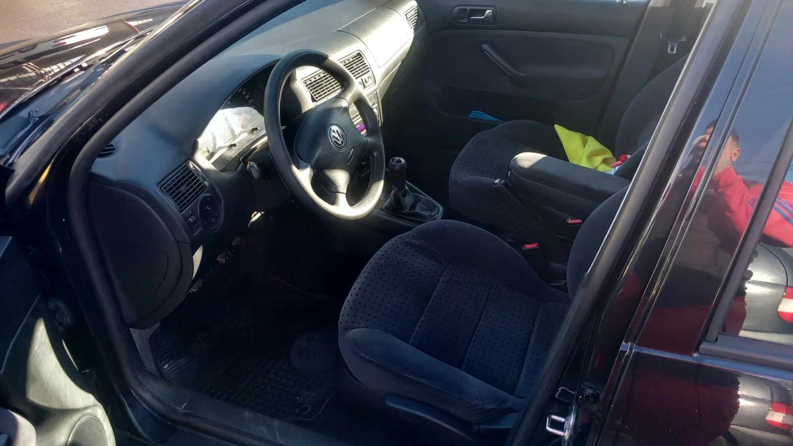 VW Golf  - изображение 9