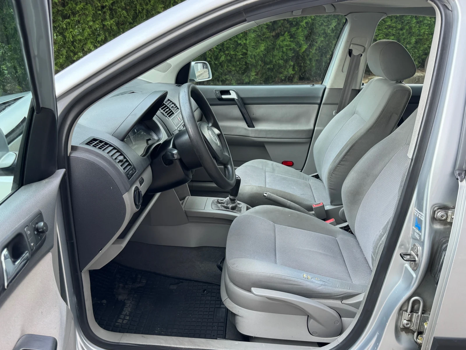 VW Polo  - изображение 8