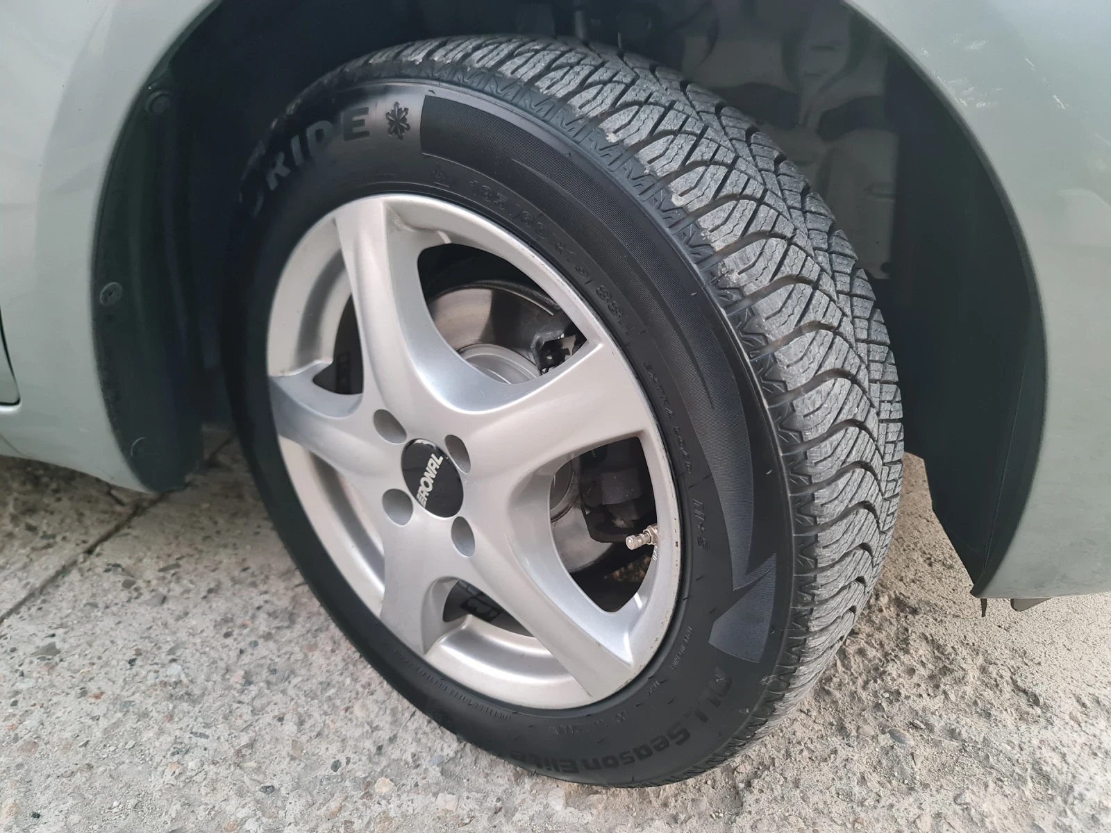 Toyota Yaris 1.33 Dual VVT-i    | Mobile.bg   17