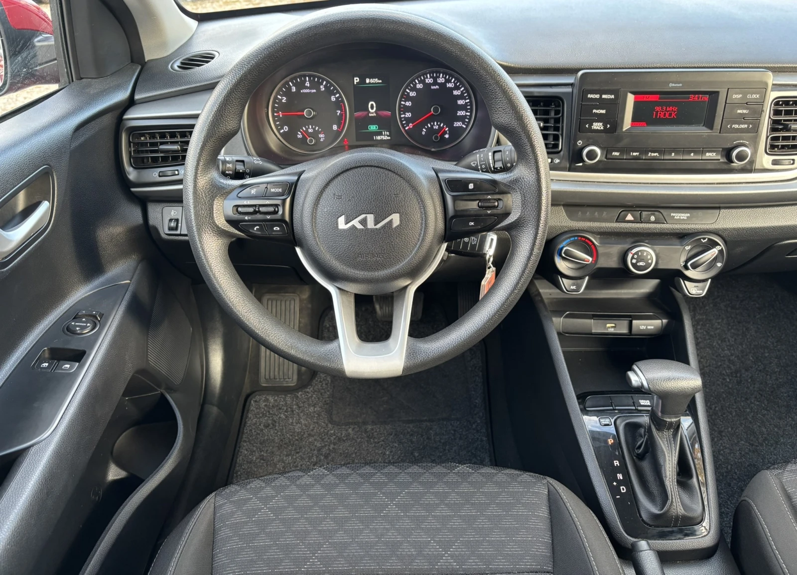 Kia Rio L 1.0 100 hp - изображение 10