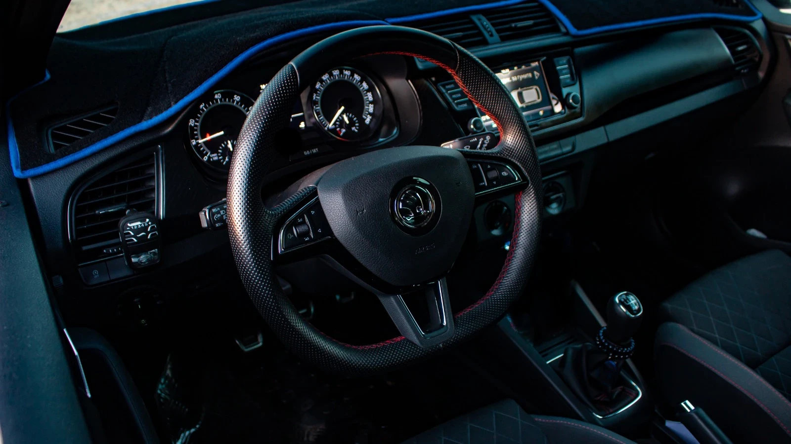 Skoda Fabia  | Mobile.bg   4