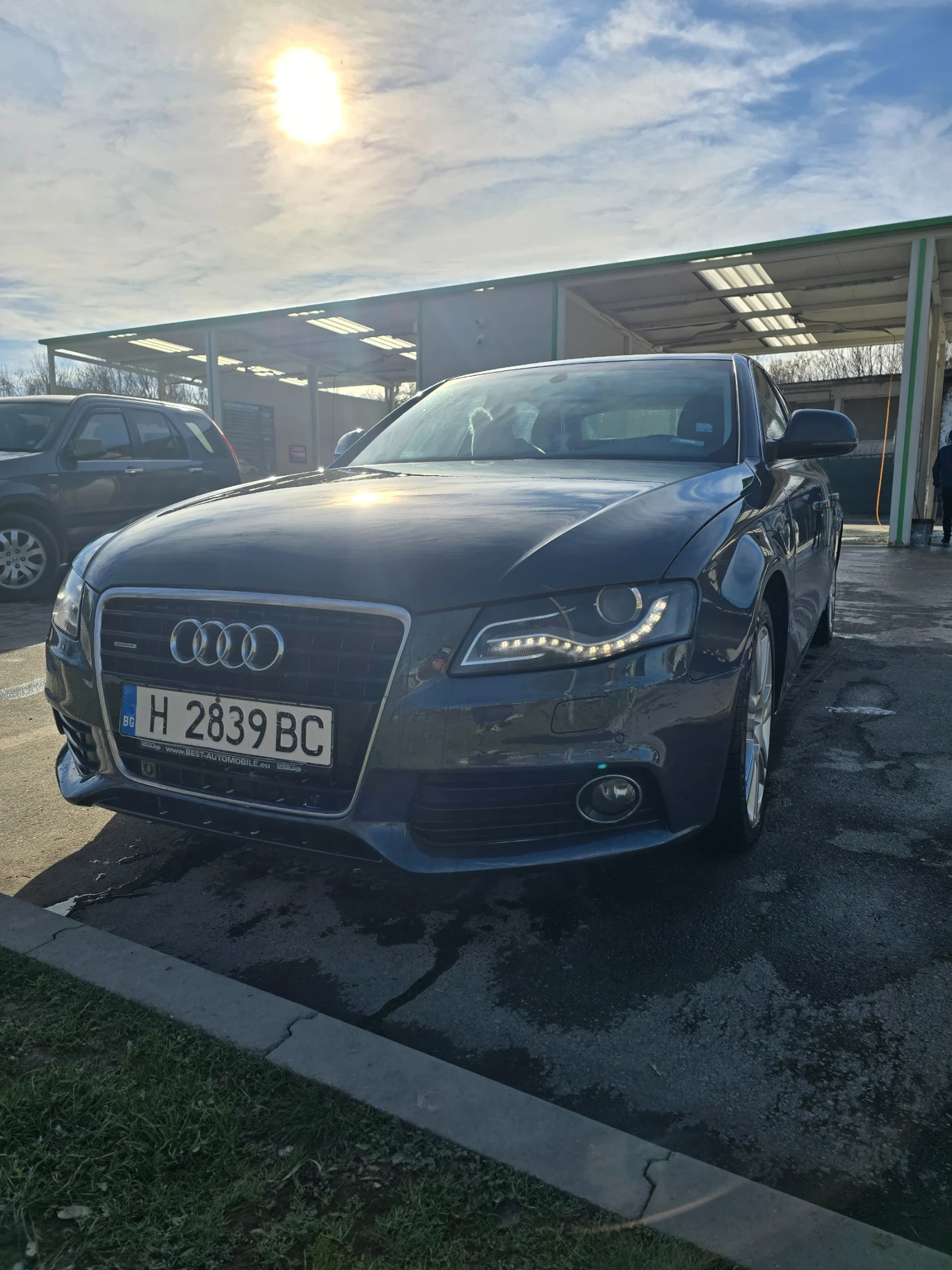 Audi A4 2.0 143кс 8ск - изображение 2