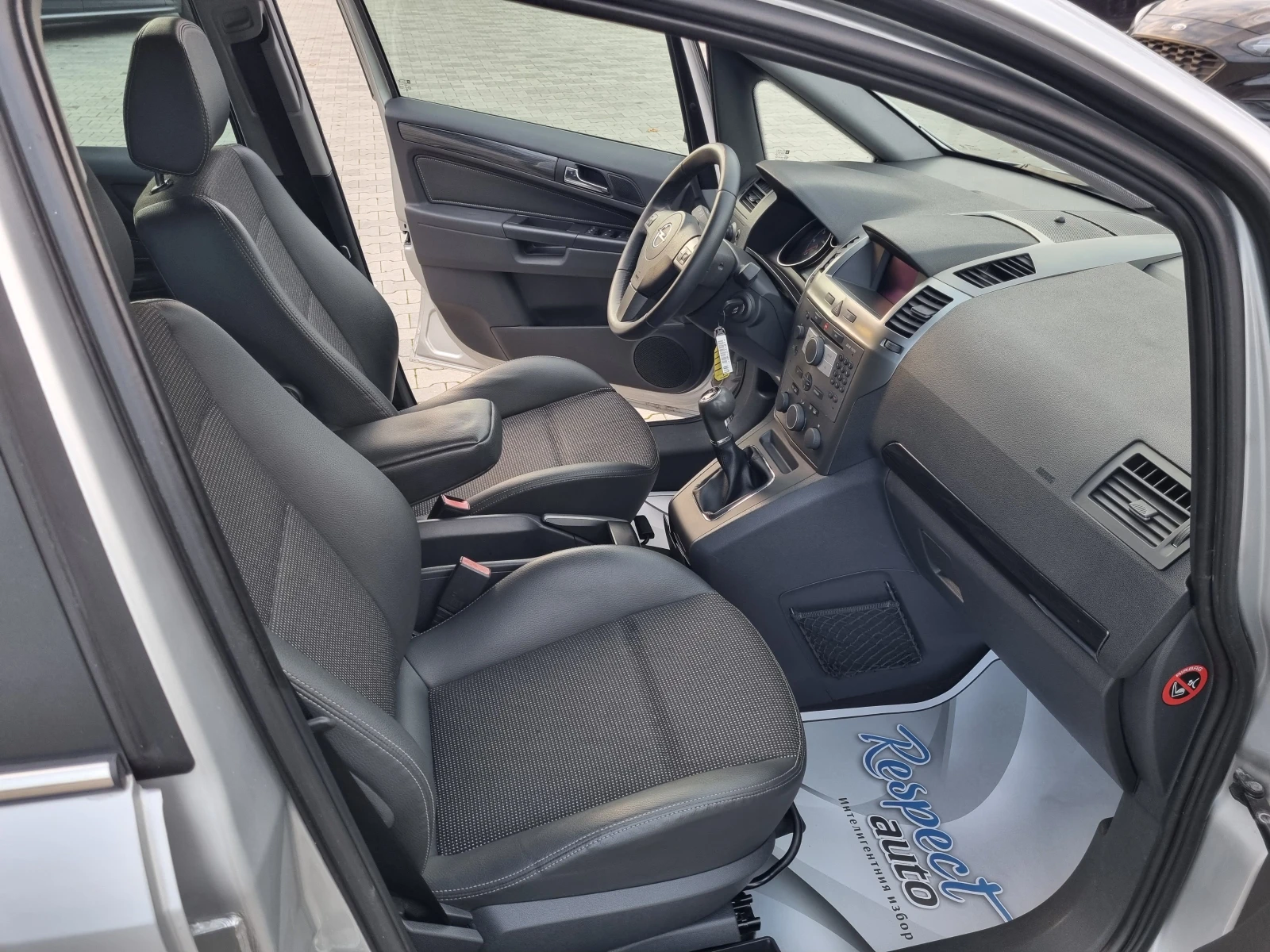 Opel Zafira 1.9CDTi-100�� 7 ����� | Mobile.bg � ����������� 11