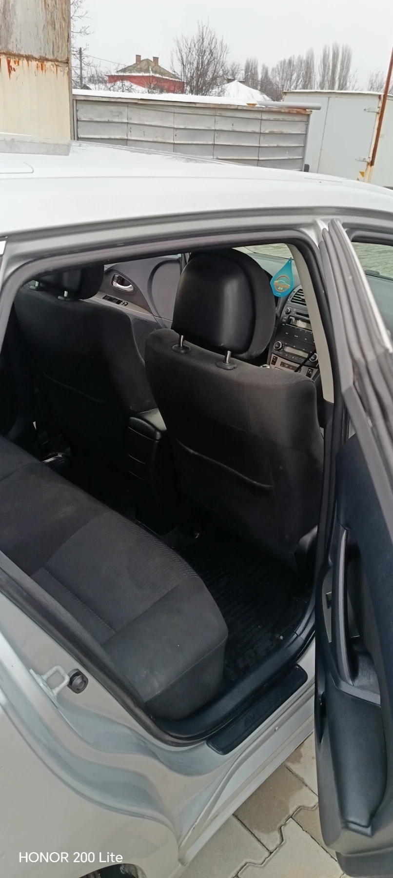 Toyota Avensis 2.0i 152�� | Mobile.bg � ����������� 13