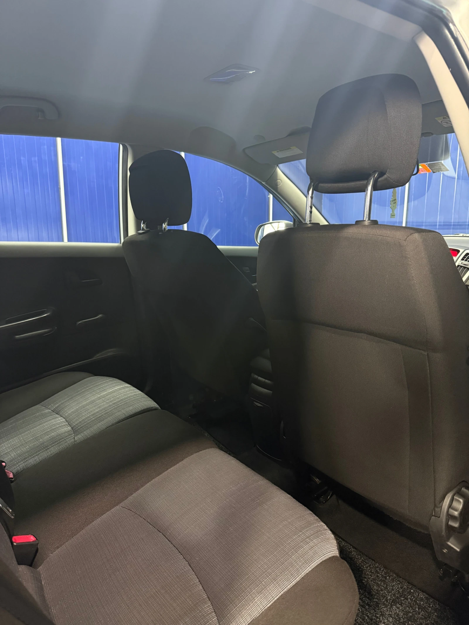 Kia Ceed 1.6i ���������  | Mobile.bg � ����������� 10