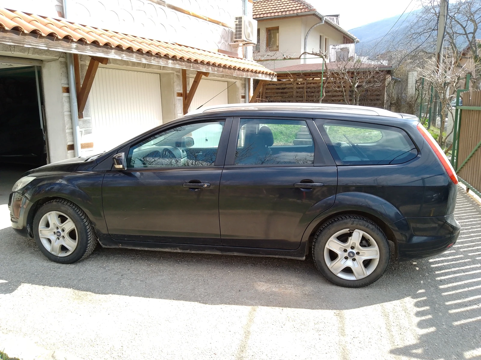 Ford Focus, снимка 2 - Автомобили и джипове - 53975801